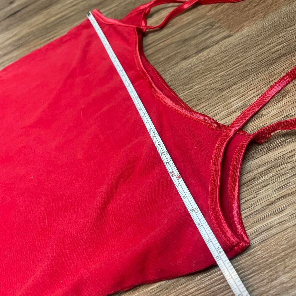 ufc vintage 2000s y2k rare wrestling red naughty nice cropped tank top size med - Picture 4 of 5